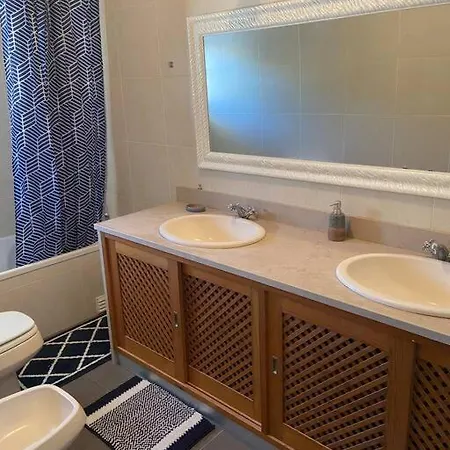 Villa Haven House , Bom Sucesso